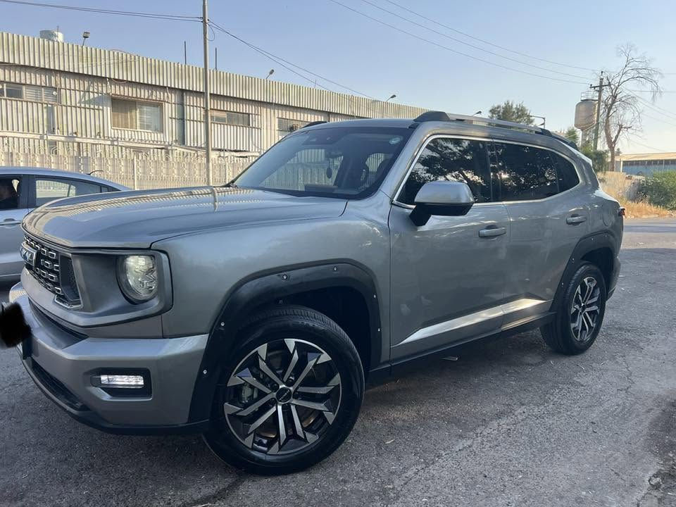 🚗 للبيع هافال H7 موديل 2025 خليجي
فرصة مميزة لعشاق السيارات الفخمة والعملية ✨

🔹 هافال H7 موديل 2025

🔹 ممشى 28,000 Km

🔹 لون نفطي 

🔹 داخلية لون قيصي راقية ومميزة

🔹 فول مواصفات بدون بانوراما 
    - ثلاج- 4x4 - كوشن تبريد

‎نظام الدفع: دفع رباعي متطور مع ترس تفاضلي إلكتروني على المحور الخلفي.
‎القفل التفاضلي (الدفلوك): قفل تفاضلي خلفي حقيقي لتوزيع العزم بشكل متساوٍ ومنع تغريز السيارة.

🔹 سيارة نظيفة جداً

🔹 حادث خفيف بيها ٣ قطع كلير و ٣ قطع   صبغ بدون دواخل بدون ايرباك بجم كبس

📍 رقم أربيل
مكان سيارة: اربيل 
📞 ***********
