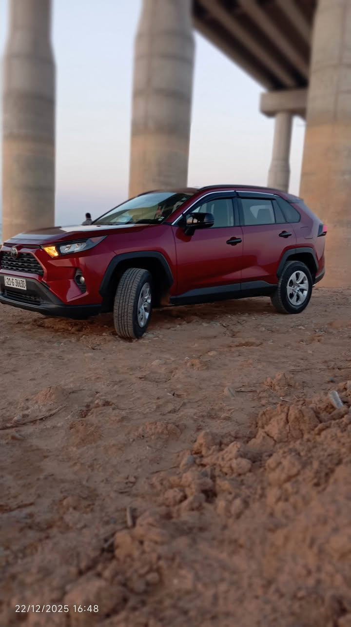 سلام عليكم تويوتا راف موديل 21 وارد امريكي ضرار  بل جاملغ السكن الباقي مكفول كفاله محرك 2500 مكلف بل نشر بقي التفاصيل يم صاحب السياره ***********
