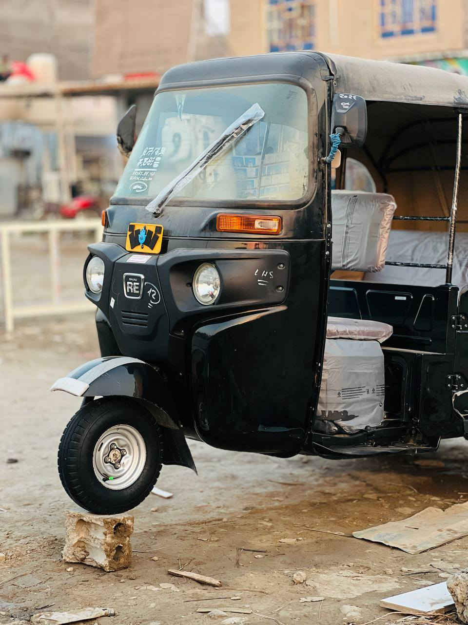 سلام عليكم تكتك للبيع مديل 23شهر 11
اوراق كفاله عامه مكان بابل 
***********
