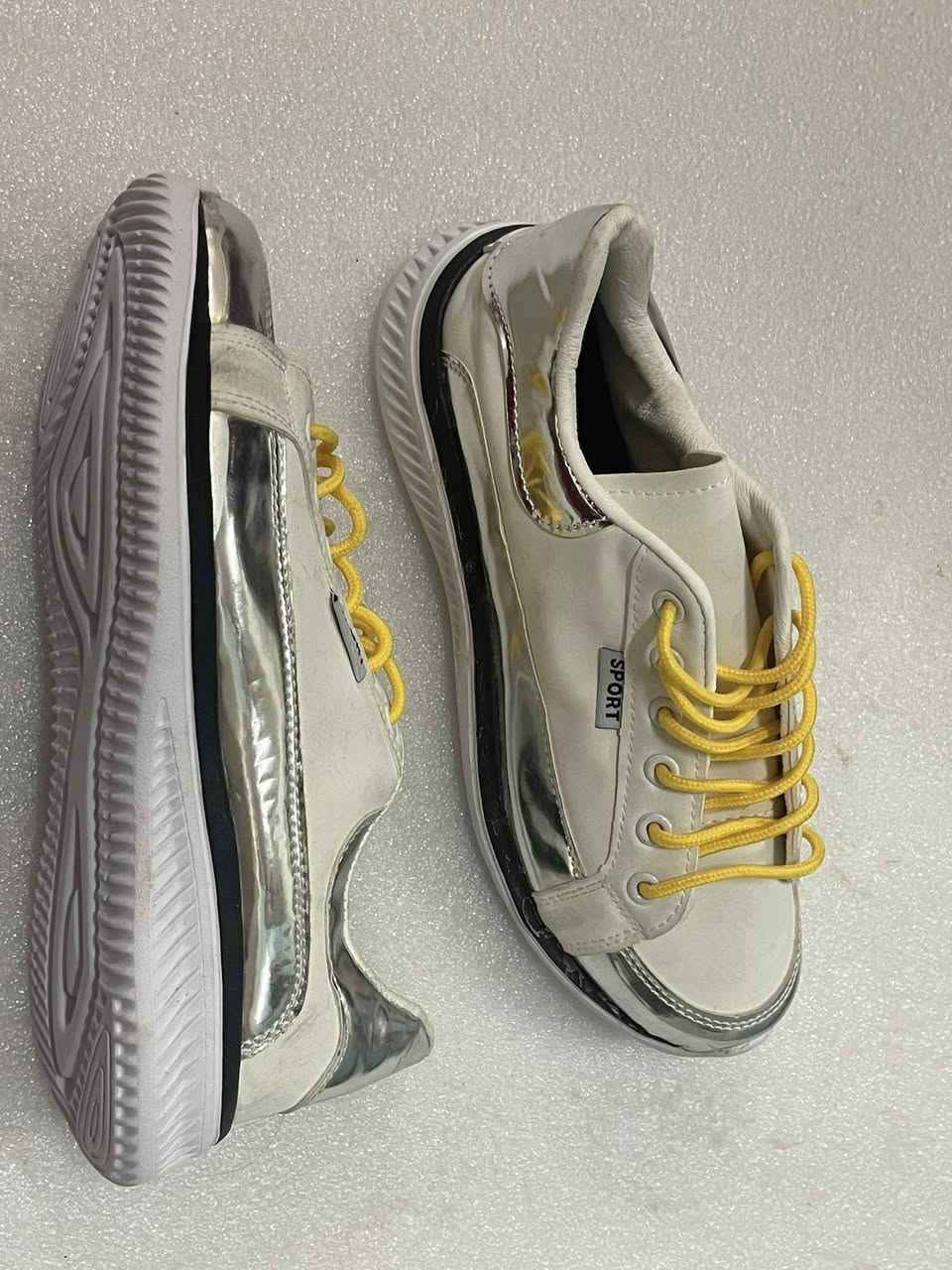 احذيه جديده السسسسعر 5  💗القياسات من ٣٤ الى ٤٢ 💗


**إذا كنت صاحب هذا الإعلان وتريد حذفه لأي سبب، رجاءا أرسل رسالة إلى الدعم الفني**