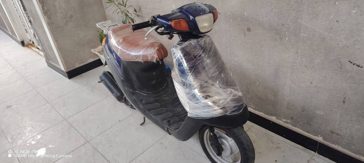 السلام عليكم دراجه منقولي لبيع دراجه نضيفه مثل ما بصور دراجه سلبف هندر اشاير بكلايت كلشي شقال العلوان بصره حيانيه رقم الهاتف ***********

