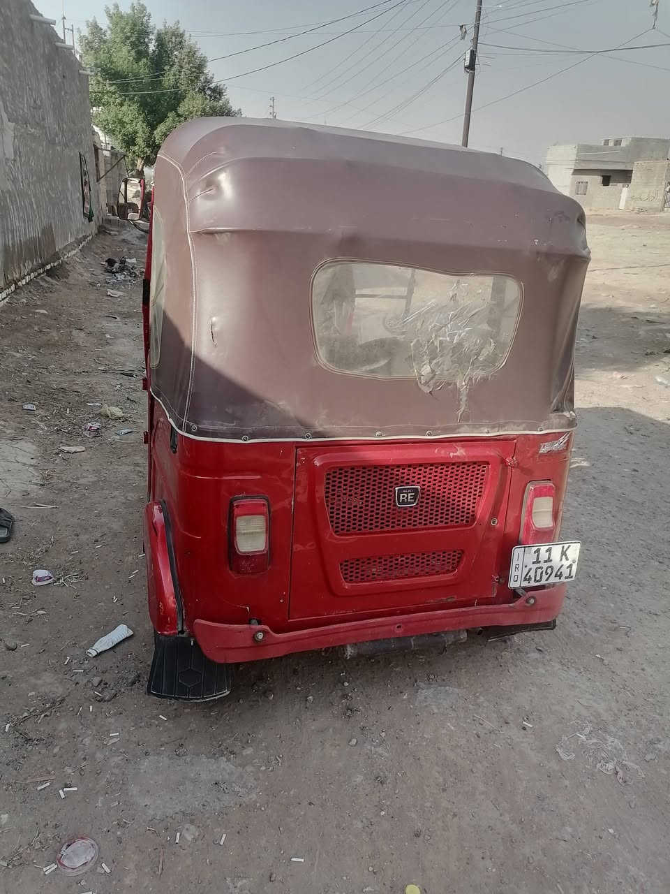٢١ للبيع سعر مناسب اني مكلف بلنشر الي يريده يتصل على صاحبه *********** بغداد
