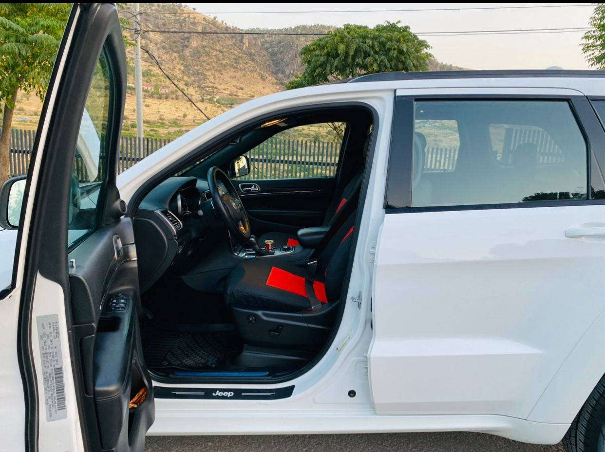 جیب گران شیرۆکی 2019 مواسەفات LemtidX کلین تایتل
تەنها ٥٥ مایل رۆیشتوە  
فول فول موسەفات 
رادار بن رەقەم 
زۆر پاکو خاوینە لە سەر دەقی شەریکە 
هیچ مەسرەفێکی تێدانیە 

سـعـر : لە کۆمێنت داوابکە ڕاستەوخۆ بۆت دێت 📥 

گێر و مەکیەنەی بەشەرت 
هیچ کێشەیەکی تێدا نییە 

ژمارەی خاوەنەکەی 
***********
