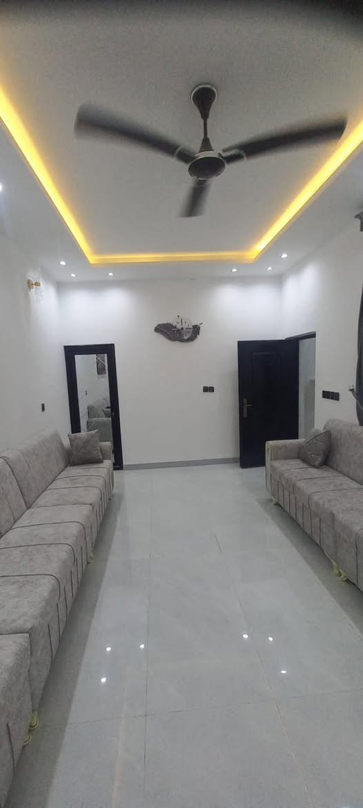 دار للبيع في حي المكرمه قرب شارع كربلاء المساحه ١٣٣.٥ طابقين طابق الارضي يتكون من غرفه وصاله وستقبال تخاريج شرقي وغربي ومناور 2
اما الطابق الثاني يتكون من غرف عدد ٢ صاله وتخاريج غربي بناء حديث درجه أولى للاستفسار اتصل على الرقم
***********
***********
ويوجد واتساب
