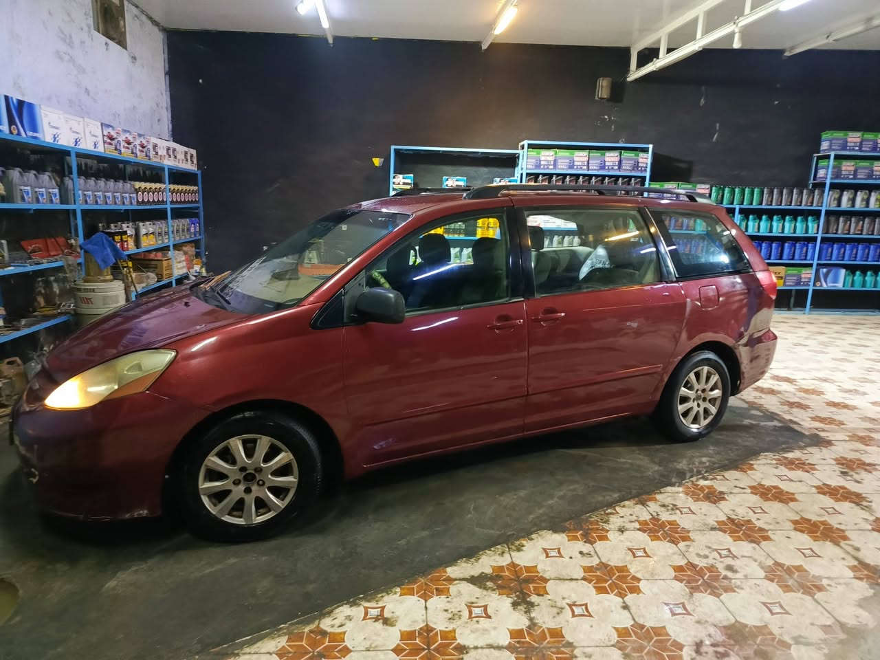 السلام عليكم تيوتا سينا 7 راكب 2008 رقم بغداد انكليزي تحويل ثاني يوم مكاني بغداد تاجي معلومات وتفاصيل خاص
***********
