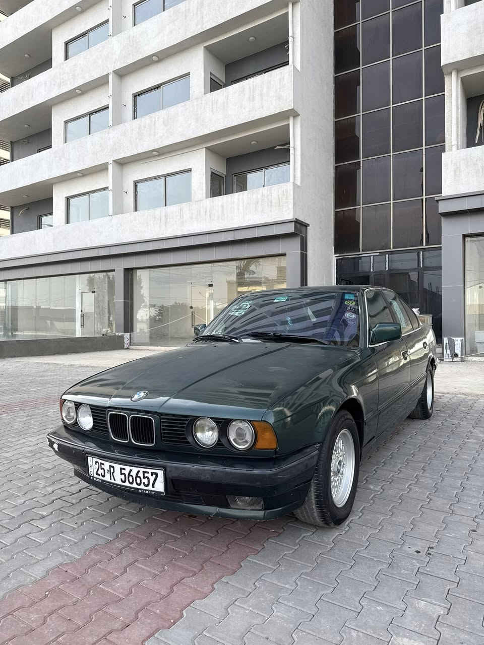 ﷽ 

سلام عليكم 🫡
للبيع سياره (BMW)🇩🇪
موديل 1991 اصل 🇩🇪
بي ام 520i اصل فصل محرك كبس بلادي ماملعوب بي
حجر صالنصه موجود بلادي صوته كلش ناعم ماشالله 💛
كير محرك بل شرط لا صرف ولا بخار 🩶
ولا شي محرك بل باكيت🤍
كير عادي 5 نمر بلادي❤️‍🔥
لايتات زينون 👍🏻
فول نشاط ماشاءالله سياره يحرك كاع💛
تبريد شغل فقط غاز مباقي تبريد ثلج ❄️ 
سياره جاهزه بدون مصرف بدون نقص برغي 🤎
سياره بدون ضرر فقط صبغ جماليه صبغ عام 💚
رقم دولي بسمي تحويل ثاني يوم ❤️‍🩹
للبيع فقط بدون مراوس ترايك منه ل بصره 💕
بطاريه جديده حداديه  تخم امامي خلفي جديد 100/100
كهربائيه كل شغل سياره مال جناي🫡
سعر سياره 63 وبي مجال ل طيبين رقم موبايل 
***********
مامتواجد ع فيس 
مكان سياره كركوك 🫶🏻
