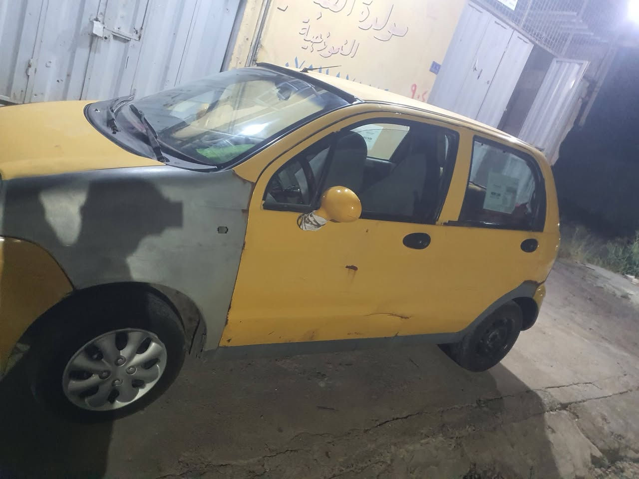 سياره كيوكو للبيع موديل 2013 شرط التحويل سنويه ضايعه بها كتاب فقدان كامل ماكينه وجير شرط *********** ب 20 وبيا مجال
