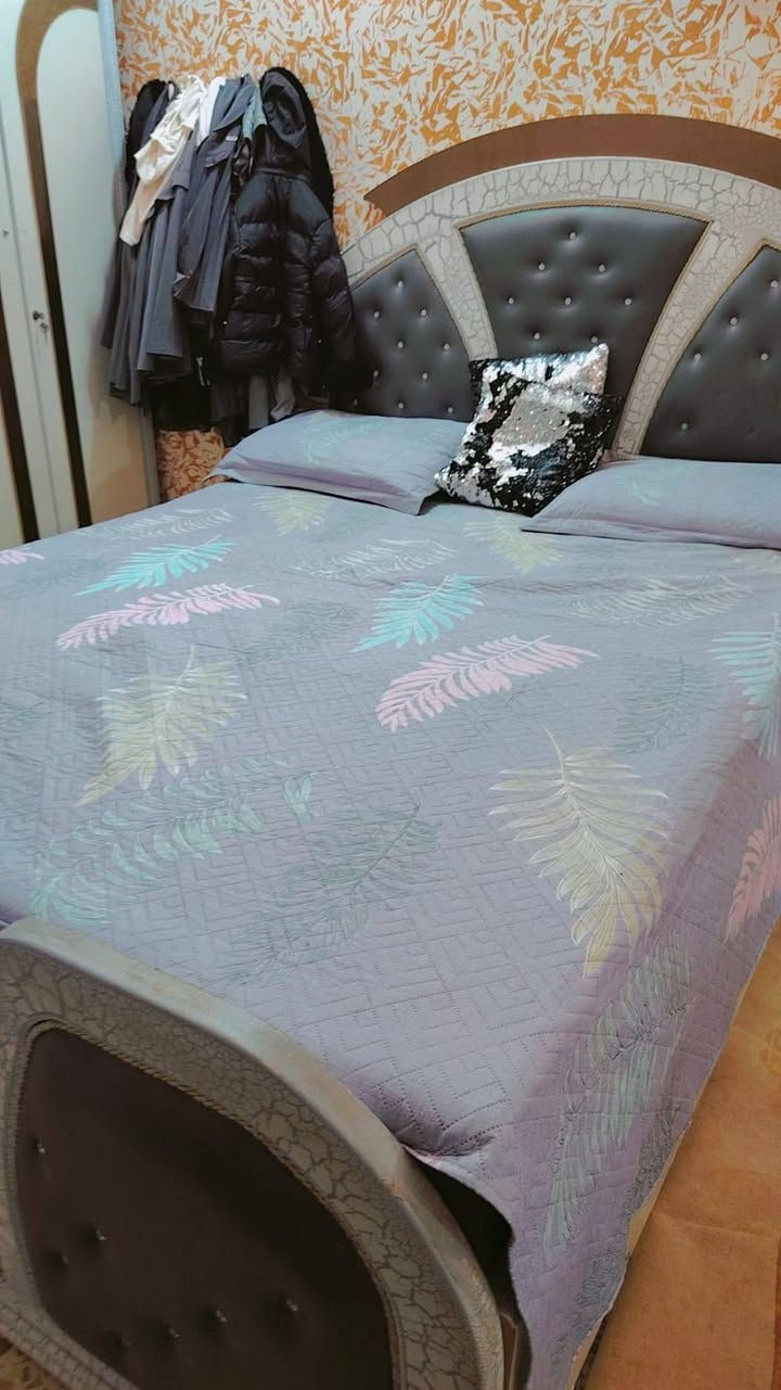 السلام عليكم غرفه تركي درجه اولى بعده جديده للبيع السعر 700 وبيه مجال


**إذا كنت صاحب هذا الإعلان وتريد حذفه لأي سبب، رجاءا أرسل رسالة إلى الدعم الفني**