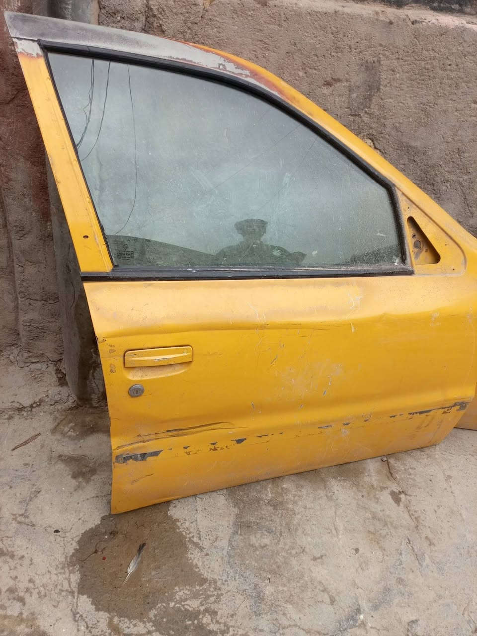 بيبان سمن للبيع سائق والعبري بغداد مدينه صدر ***********
