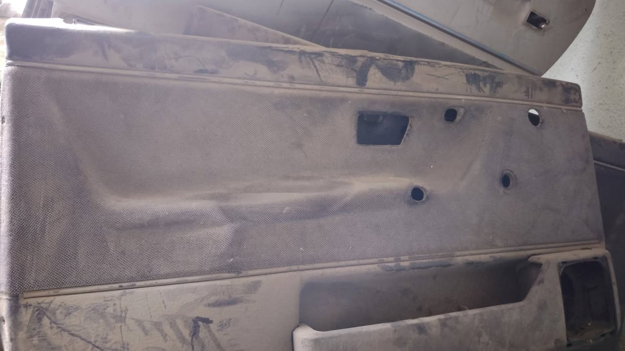 السلام عليكم
يتوفر بطاين كولف عظم تك باب وارد كصه يوجد توصيل لجميع المحافظات العراق 
واتساب ***********
