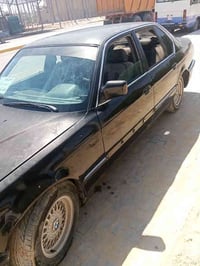 بي ام 735 موديل 1991 . للبيع السعر  22 وبيها مجال للتواصل 07850998274