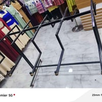 استاند ملابس للبيع الي يريد يخابرني07516193274