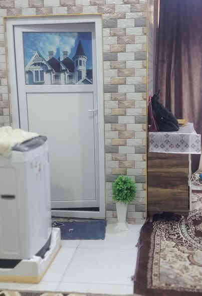 السلام عليكم بيت زراعي ٢٠٠ متر للبيع في حي الفرات طريق السنيه السياحي بناء جديد الأساس والسقف كونكريت يتكون من 2غرف نوم وصاله ومطبخ واستقبال ومدخل وصحيات خارجيه داخليه للاستفسار الاتصال على الرقم *********** او مراسلة الصفحه
