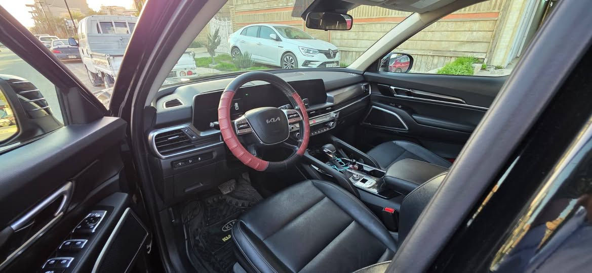 كيا تلورايد موديل2023 للبيع
السعر 275 $ قابل للتفاوض 

كشنات جلد 

سستم سماعات 🔊 هارمن كارد 

شاشة كبيرة 

شاشة دجتل كبيرة 

5 وضعيات قيادة 

حساسات امامي خلفي 

رادارات 360 درجة 

رادار امامي تفاعلي 

نظام تحديد مسار 

نظام نقطة عمياء 

اوتو هولد 

سايد بريك بصمة  

نظام ابل كاربلي 

7 مداخل USB

تحكمات ستيرن 

لدات داخلية محيطية كل ألوان تتغير بلادية 

نظام تبريد مناخ منفصل 

تبريد مركزي 

لايت 4 عدسات اوتو 

نظام محافظة عل طفل مايفتح باب خلفي حال عبور سيارة 

نظام اوامر صوتية 

ويل حجم 20 

محرك 3.8 

كير 8 

وبعد بيهة هواي مواصفات 

ماشية 40 الف مايل

حادثها :- فقط دعاميه .  سياره كلين مكفوله من الصبغ 

***********
***********
