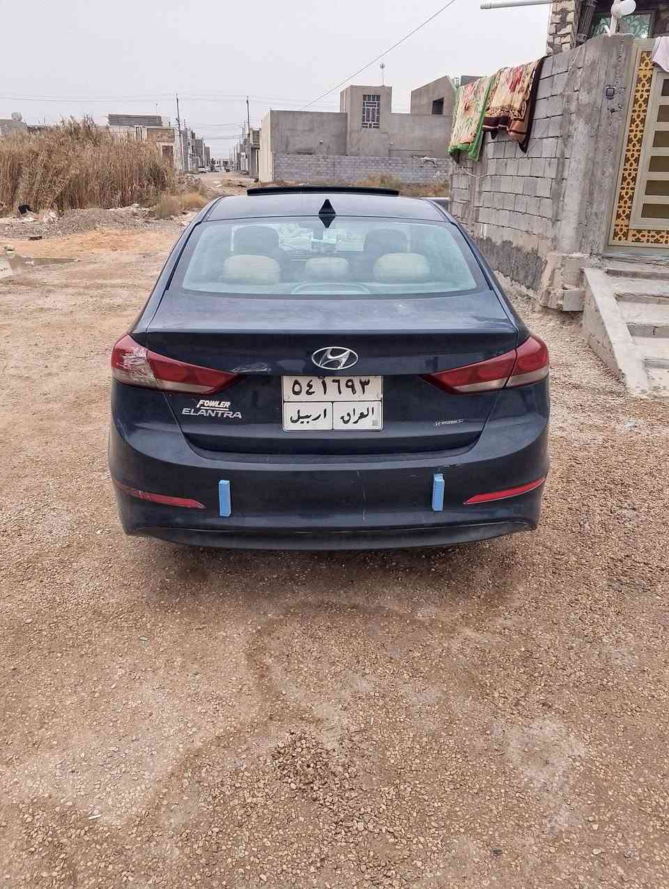 سلام عليكم للبيع النترا موديل 2017 كندي رقم اربيل بسم عربي تحويل مباشر  فول مواصفات 1/1 بصمه تشغيل بصمة ابواب فتحه تحكم جهتين تدفئه وتبريد بالكشانه وبعد بيهه اهواي مواصفات مكينه 2000دوش سياره بيهه ابراس البنيد طخه وشويه بالباب الوره السايق ورصعه بصيطه بالچاملق الخلفي بدون دواخل شواصي تكم لغود كله شركه مكان الرمادي السعر 105 وبيهه مجال ورجائآ الموشراي لايتصل رقم الهاتف ***********
