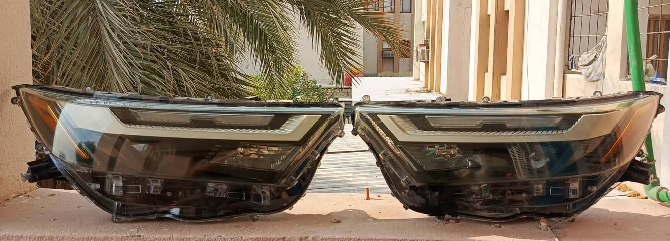 السلام عليكم غراض راف فور هايبرد موديل 2023 وارد
سعر زوج الايت 400$
المبخره 100 الف 
الدرايم شفت 100$
المكان بغداد 
***********
