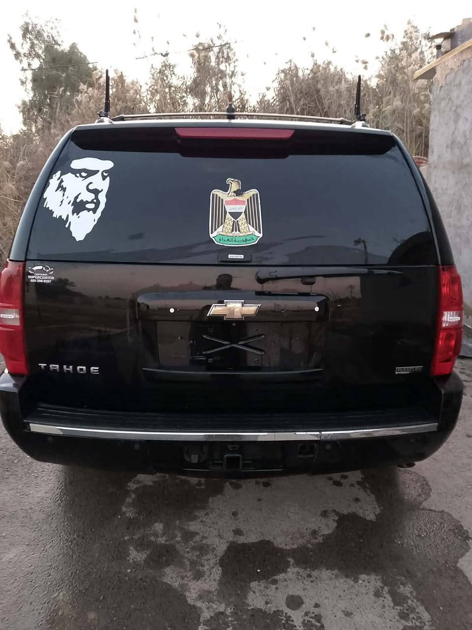 السلام عليكم  تاهو Ltz 2010مكفوله من كصه و ضربه و صبغ   سعر 110وبيه مجال هذا رقمي *********** وات ساب
*********** مكان سياره واسط شحيميه
