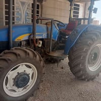 مكينه نيوهولند 80موديل 15رقم بابل مكينه جاهز تخم تاير لاتنقيص ولاتبخير...