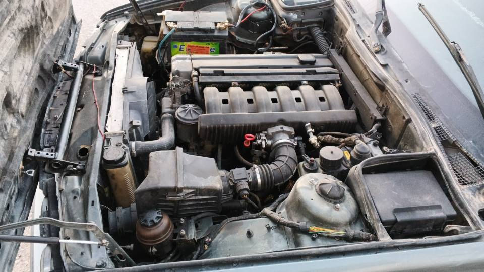 بي ام موديل 90 520مكينه كبس ديجيتال رقم جديد سنويه جديده كير عادي صبغ جامليه بدون دعم كيرعادي سقف سلايد *********** مكاني اربيل أربيل, العراق
