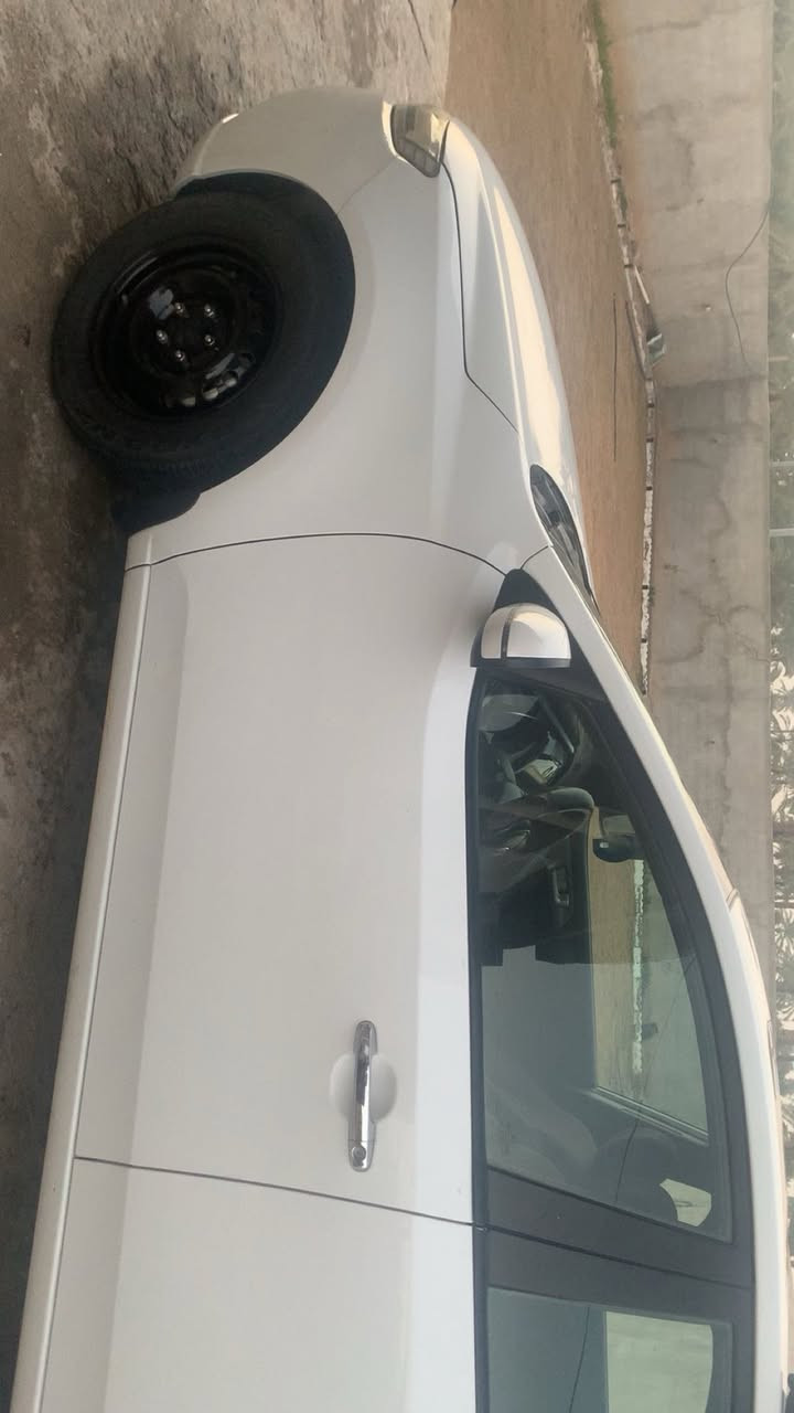 كيا سيراتو ٢٠١١ رقم بغداد سنوية جديدة السياره كلش نظيفة بيها قطعه وحده صبغ البنيد وبدون دواخل تفحص وتشوف بيها بارد باب خلفي وملاحضة موجوده بصوره مال صبغ للتواصل *********** السعر ١٠٩
