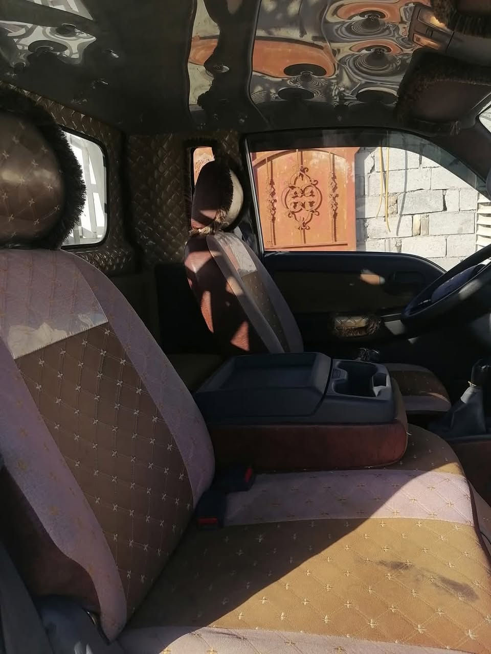 كيا حمل بدون محجر 
السعر 155 وبيها مجال بسيط 
مكفوله كفاله عامه 
الرقم بغداد التحويل مباشر السونار وياها 
المكان بغداد الشعب 
الاتصال على الرقم ***********
***********
