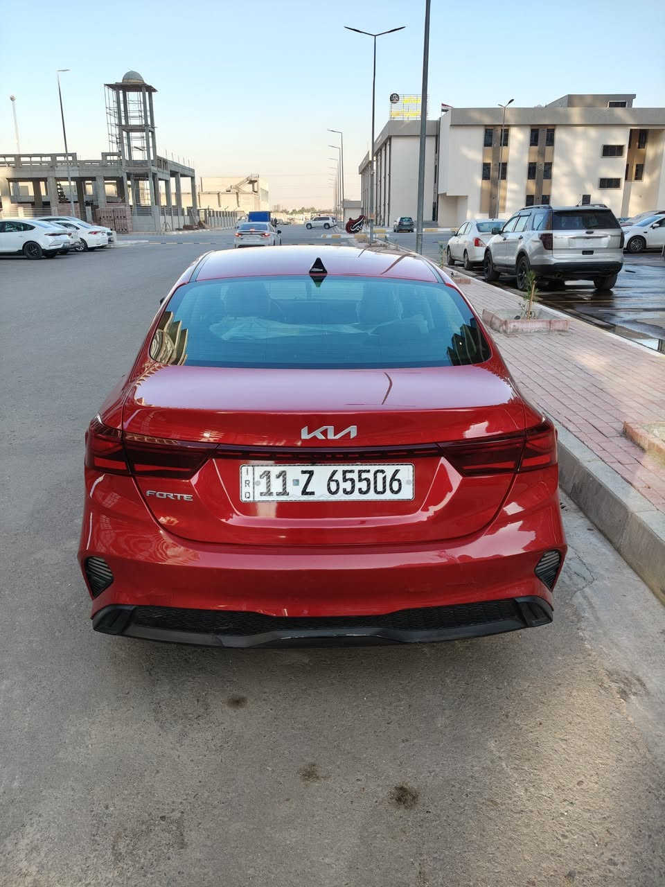 السلام عليكم 
فورتي 2024 وارد امريكي 
ماشيه (16) الف كليو متر 
رقم بغداد بأسمي 
السياره 
حادثها بنيد مبدل فقط 
المواصفات .....
تحكم ستيرن 
كاميرا دواره 
انظمة قيادة سمارت+ وسبورت+ ونورمال
كشنات مخمل
حساسات خلفية مع جرس تنبيه 
رادرات جانبية+ وامامية+ وتحديد مسار + كروز سرعه
.قياده ذاتيه .اوتو هولد. نقطة عمياء 
#للاتصال_واتساب_***********
#السعر165
