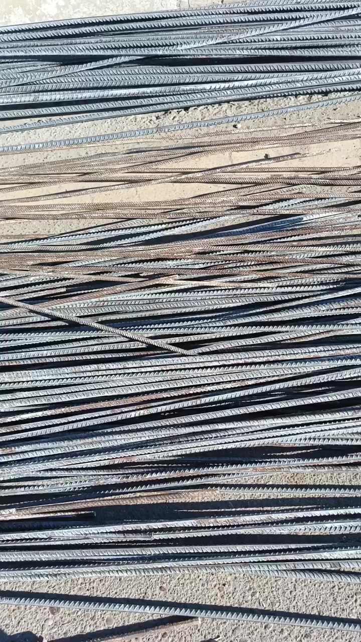 تعلن سكلة السراج (بادارة مروان الهيتاوي) 
عن توفير شيش مستعمل اوكراني جميع القياسات سعر الطن 550 الف

اتاري
 30*40=600

30*30=550
اتاري 12ملم أبو نص 
30*40=800
30*30=750
 شيش أربيل سعر الطن= 840
شيش عراقي إف إف =
شيش عراقي =825
أتاري
 30*40=820
30*30=720
سيم ربط سعر اللفة 3000

العنوان الفلوجة حي الشهداء قرب محطة الجوهرة

***********
***********
