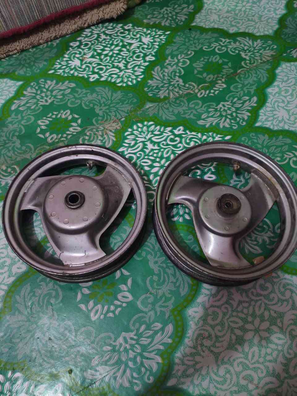 ذي قار شطره 
السلام عليكم  عدي ؤيل ؤصالصنه ؤكلجات بلاد  ما ابيع شغله ؤحده كلهن  سعر 60الف  ***********
