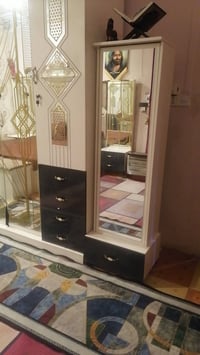 غرفه تركيا نوع ضخم جدا. 7 قطع  كنتور 6 بواب  +ملحق   جدا نظيفه  بسعر. ...