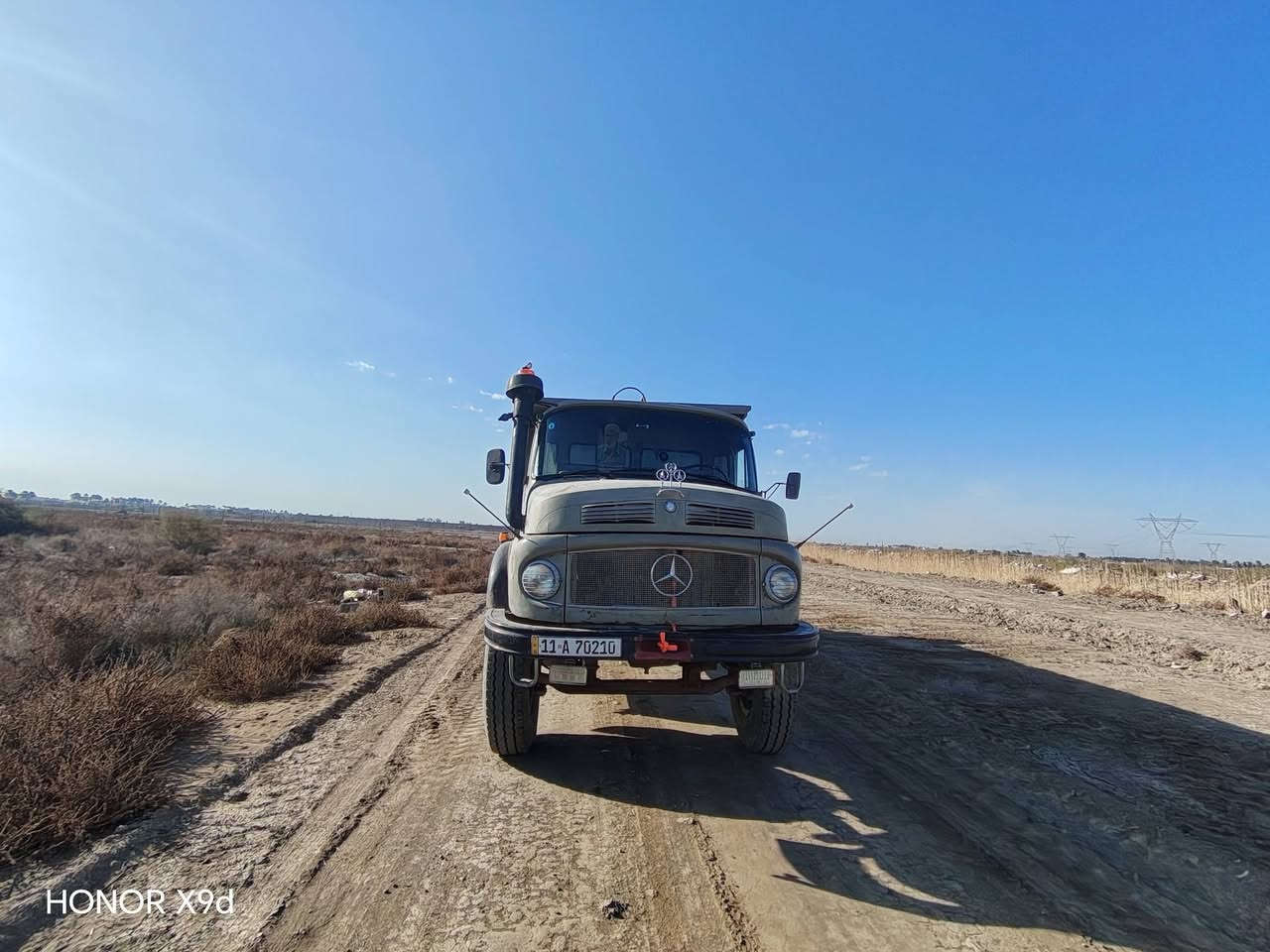 السلام عليكم مارسدس اقجم 1979 سكس بلادي مجموعه نص جيف مكينه 55 كير 111 جك نكليزي تايرات فوك نص عمر كهرباء كلهم شغال السياره خيرمن الله ما عوزهه برغي 🔩كبل ل لشغل  ملاحضه السياره بيهه فطر أو مصلح أو موطنه رقم نكليزي تحويل مباشر سعر 33 مكاني بغداد إبراهيم بن علي غير متواجد عله في سلك ***********رجان المو شراي لا يتصل
