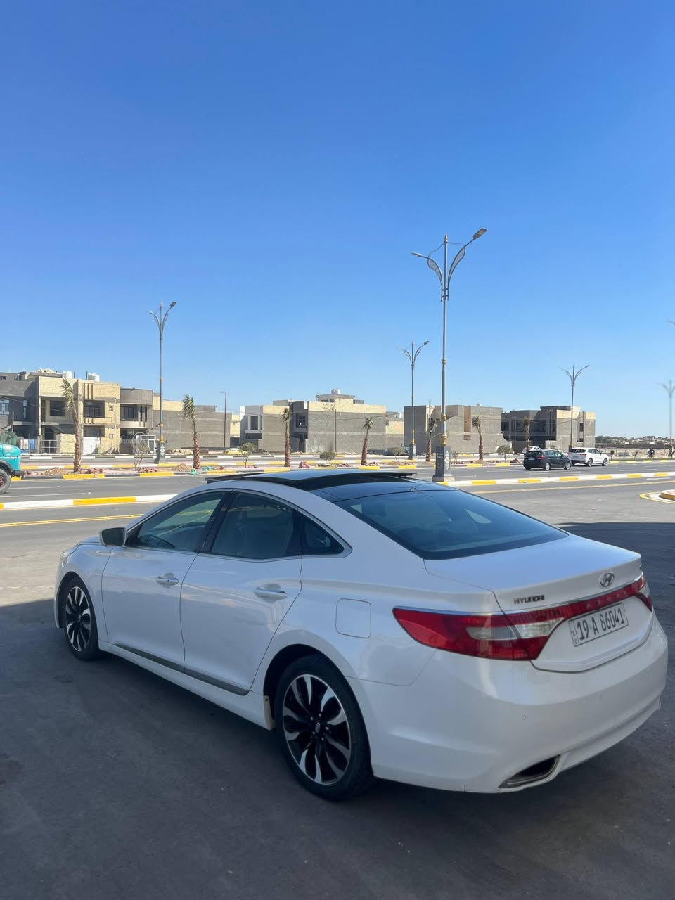 يالله السلام عليكم
للبيع. أزيرا. 2014 خليجي خـلـيـجـي فول مواصفات ViP
صبغ بنيد فقط باقي مكفول
مكينة 6 سلندر  دوش ( ما مفتوحة )
- مواصفات السيارة ViP فول 1/1
- بصمة تشغيل
- بصمة ابواب
- بصمة جنطة
- بنوراما طكتين
- كشنات جلد
- كشنات كهربائية
- كشنات تدليك
- حساسات خلفية
- تبريد خلفي
- كشنات تدفئة
- بردة خلفية كهربائية
- اوتو هولد
- اشاير بل مري
- مري شفط
- داخل صاج اسود
- سماعات انڤنتي
- مانع انزلاق
- مثبت سرعة
- تحكم استيرن
- انارة داخلية ليزرية
- انارة بل دشبول
- شاشة
 - كامرة خلفية
- انارة بل ابواب
- لد امامي
- لد خلفي
- ستيرن كهربائي ( متحرك ))
- كير ( ما مفتوح )
- دبل اكزوز خلفي
- اوكس + USB
- تخم تاير
سياره نضيفه وحلوه وجاهزة للاخير
السعر 117 بيها مجال قليل ***********
مكاني كربلاء 
‏‭
