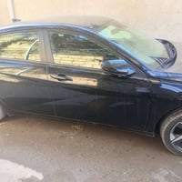عندي النترا موديل 23 امريكيه حادثتها ربع الشاملات بدون دواخل سياره جدي...