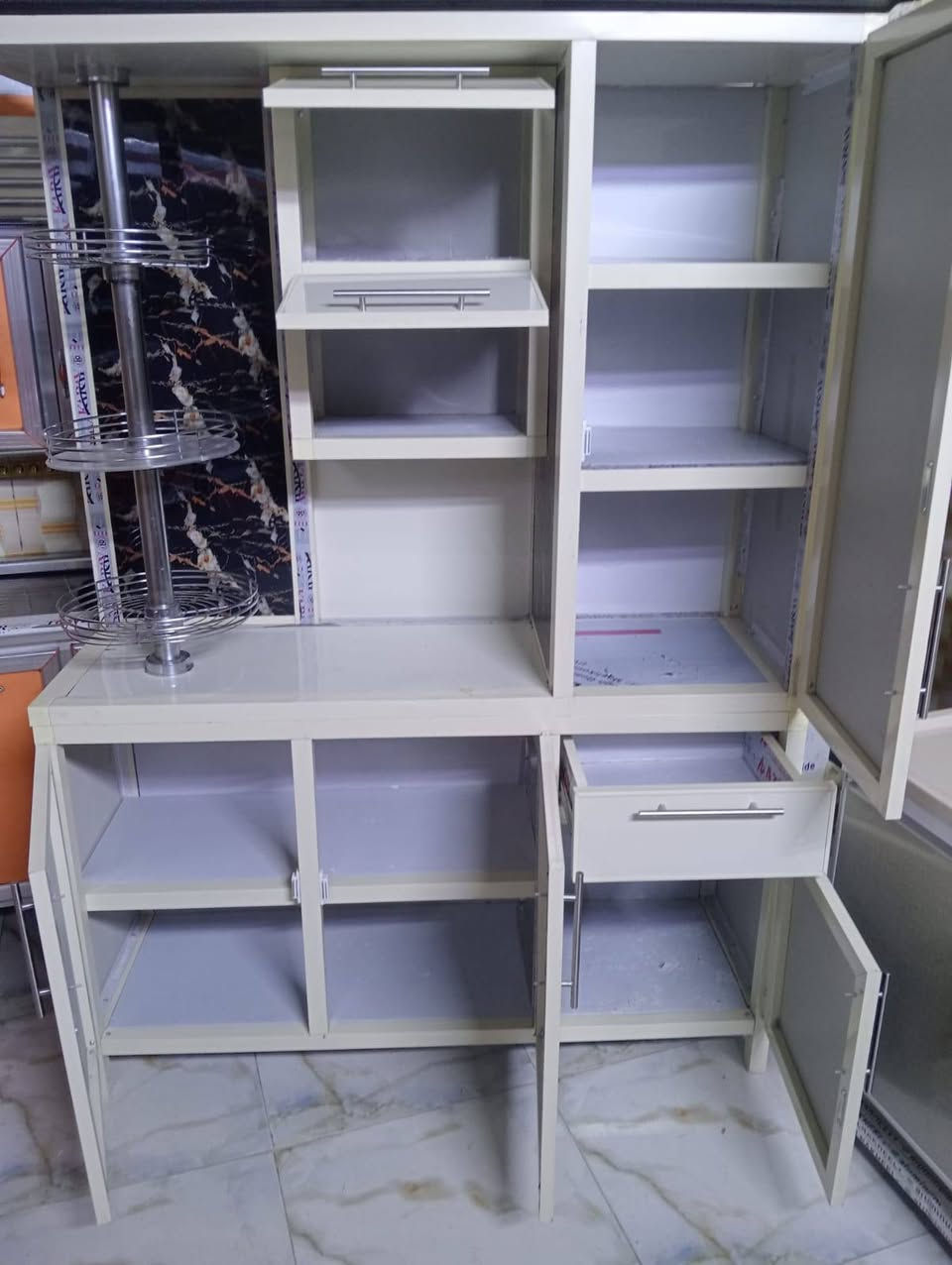 كاونتر مستخدم قليل جدا نضيف تفصال مو سوكي المنيوم اي ضررر مابي 3 قطع القياس متر ونص السنك مرمر العنوان بغداد مدينة الصدر يوجد خدمة توصيل الاستفسار ع خاص


**إذا كنت صاحب هذا الإعلان وتريد حذفه لأي سبب، رجاءا أرسل رسالة إلى الدعم الفني**