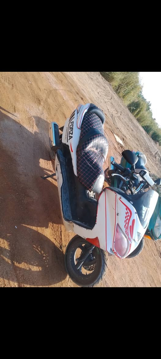 فورزه صفر 8 امناسبه العنوان الديوانية الحمزه الشرقي مكينه  ناعمه مامفتوحه بس الدراجه  بيه تنقيص بس ‏‪***********‬‏
