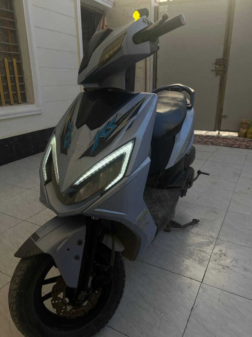 دراجه نضيفه جدا فول مواصفات نكره سلف تشتغل مابيه صوت بل محرك سعره 350 وبيه مجال بسيط الشراي وهذه رقمي *********** وبي واتساب
