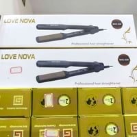 مكواة كهربائية • شغالة • مستعملة