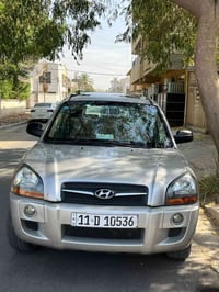 هيونداي توسان للبيع 2009 خليجي لون سلفر محرك 2000 تبريد ثلج  صدر و محر...