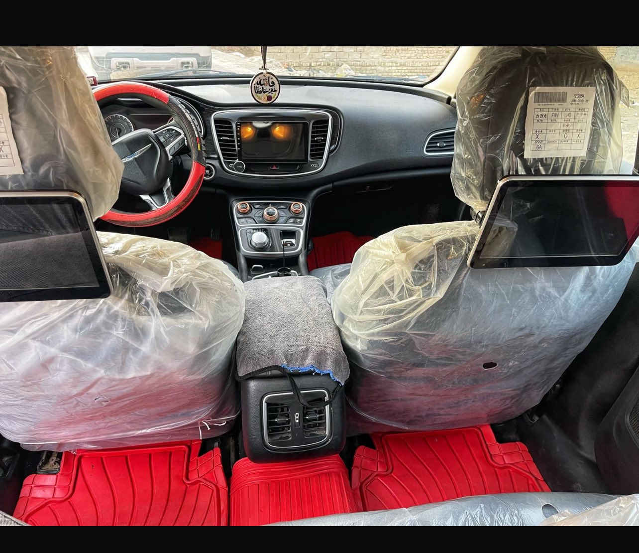 سياره كلايسر 200c مواصفاتها معروفه وضربتها بالتصوير بس دعاميه طايحه وشخوط بالجاملق بيها جراد بسيط محرك 2٫400وكيرها 9نمر كفاله كشنات كهربائيه بعد مواصفاتها معروفه مكاني البصرة الامن الداخلي سعرها 110$ وبيها مجال 
هاتف ***********
شرط التحويل وبخدمتكم
