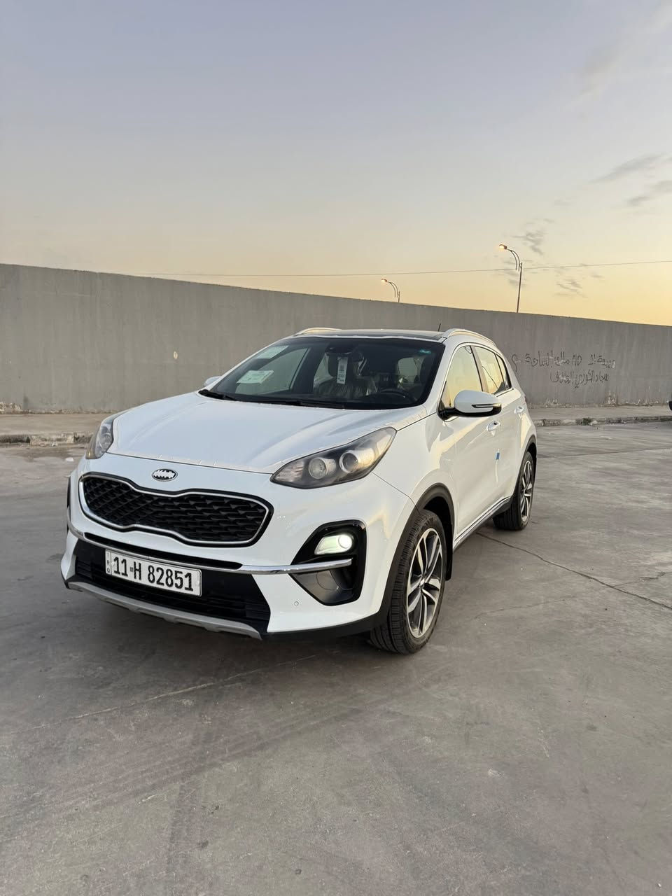 السلام عليكم   🤍🤍🤍

             🔥كيا سبورتج موديل2019.  ابسمي. 

🔹الموصفات  فول 1/1
🔹ماشيه 54 الف شرط لفحص
     خليجي.  شركة دولية
بصمة.     بنورامااا 
🔹حساس امامي  خلفي 
🔹كامره خلفيه 
🔹ويل كب 
🔹داخل  الوك جديد 
🔹هندبريك بصمة 
🔹شاشه متصله 
🔹تحكمات ستيرن 
🔹٣ وضعيات قياده 
            السعر.   196$

 الاستفسار   ***********
مكان سياره بغداد
