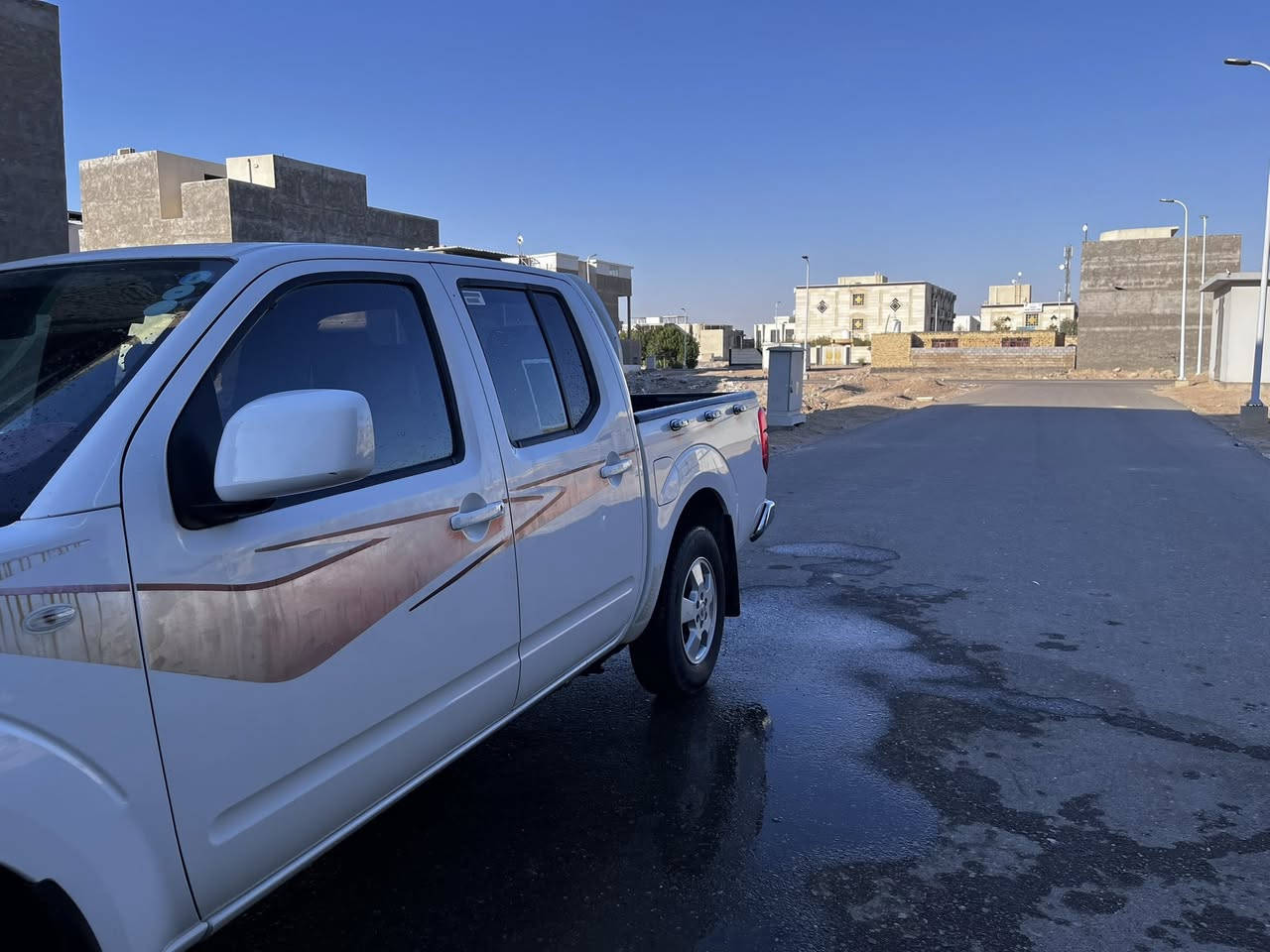 السلام عليكم نسيان بيك اب نيفارا مديل 2014
للبيع رقم بغداد الانكليزي مشروع وطني باسمي السنويه لل 31 قبل شهر جددتها السياره نضيفه بمعنى الكلمه كلشي بيها بلاد السياره ماشيه 85 الف كيلو بعدهي جديده مال بيت ما مستخدمه هواي 
محرك وكير كفاله لا فتح ولا تبخير ولا تنقيص شوط الفحص الشواصي كفاله 
السياره مكفوله من الحوادث فقط بيها بارد قليل كفاله من الصبغ و المعجون حداديه بلاد مالتها السعر 145 وبيها مجال قليل 
العنوان بصره حي القضاة 
رقم الهاتف ***********
