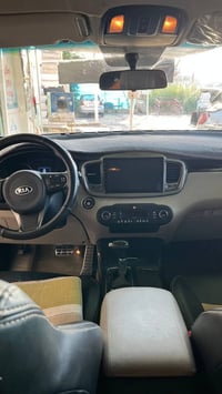 سورنتو • ٢٠١٨ • ٦ سلندر ٣٥٠٠