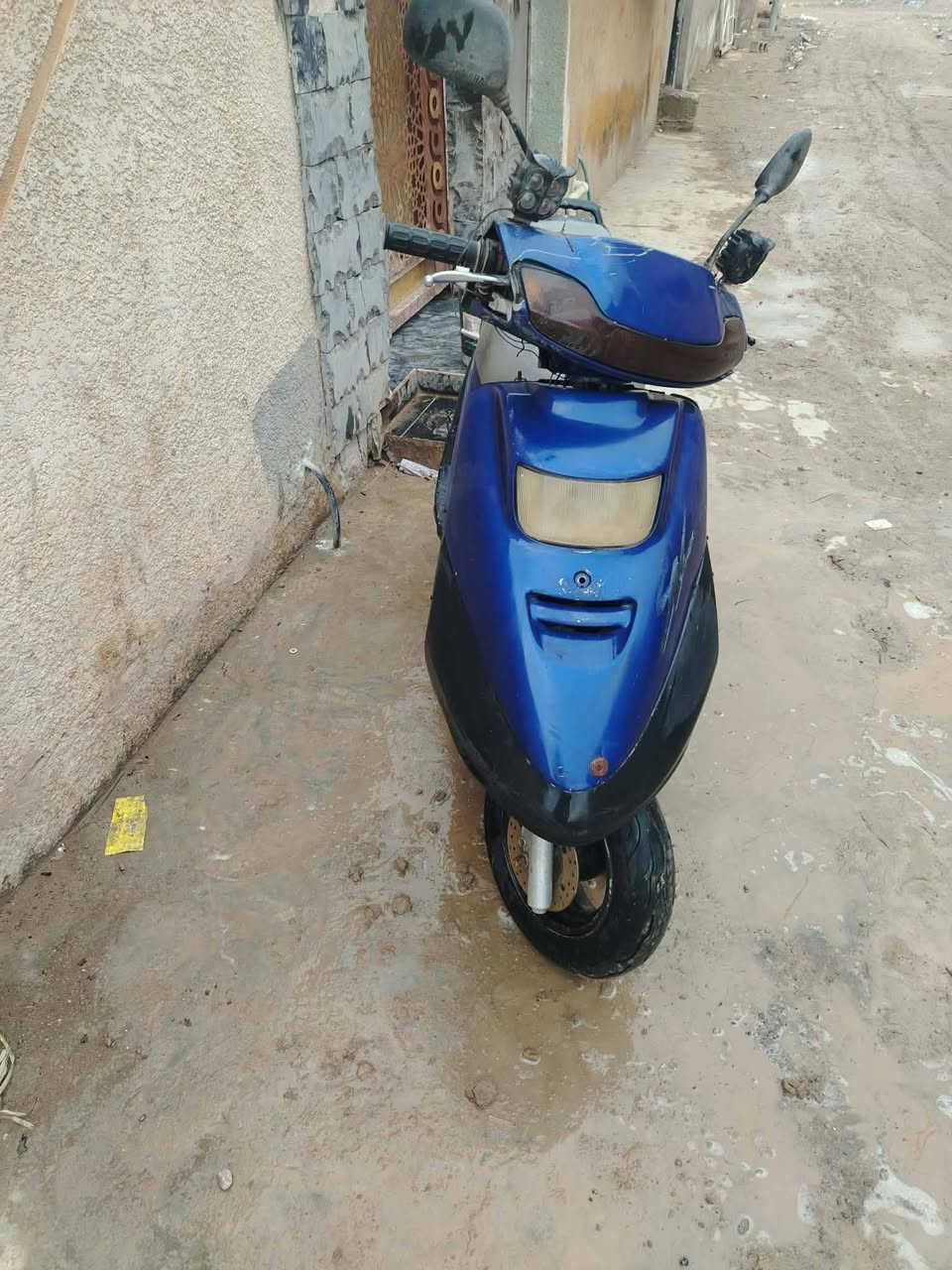 السلام عليكم فراشه لبيع شوفت عينك مكينه حلوه وناعمه سلف هندر شغال فقط كهربائات ماتشتغل ٢٠٠ وبيه مجال ***********
