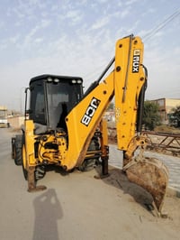 حفارة جي سي بي • موديل 12 • المكاني سماوه