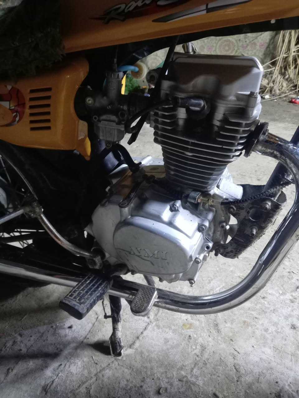 سلام عليكم دراجه للبيع موديل 23 أوراق سكنر شلامجه اصلي مكان بابل جبله سعر 500 وبيه مجال بيه دخانه من لاستيك ولف فقط
