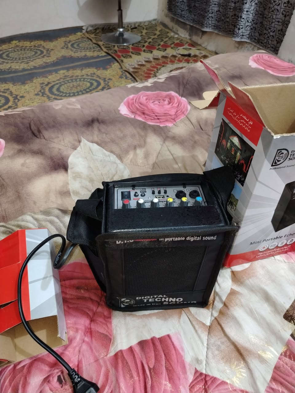 سلام عليكم اريد ابيع جهاز ملايه البيع سعره ١٥٠ وبيه مجال مكاني نجف يم صيطره القايش يم مدرسه شمس الشموس *********** البيع عيد النشر بسبب الوعود الكاذبه تريد تشتري تجي خاص لا تكول جايك وتقشمر عل ناس عيب عليك
