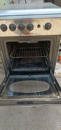 طباخ • نضيف • توصيل بغداد