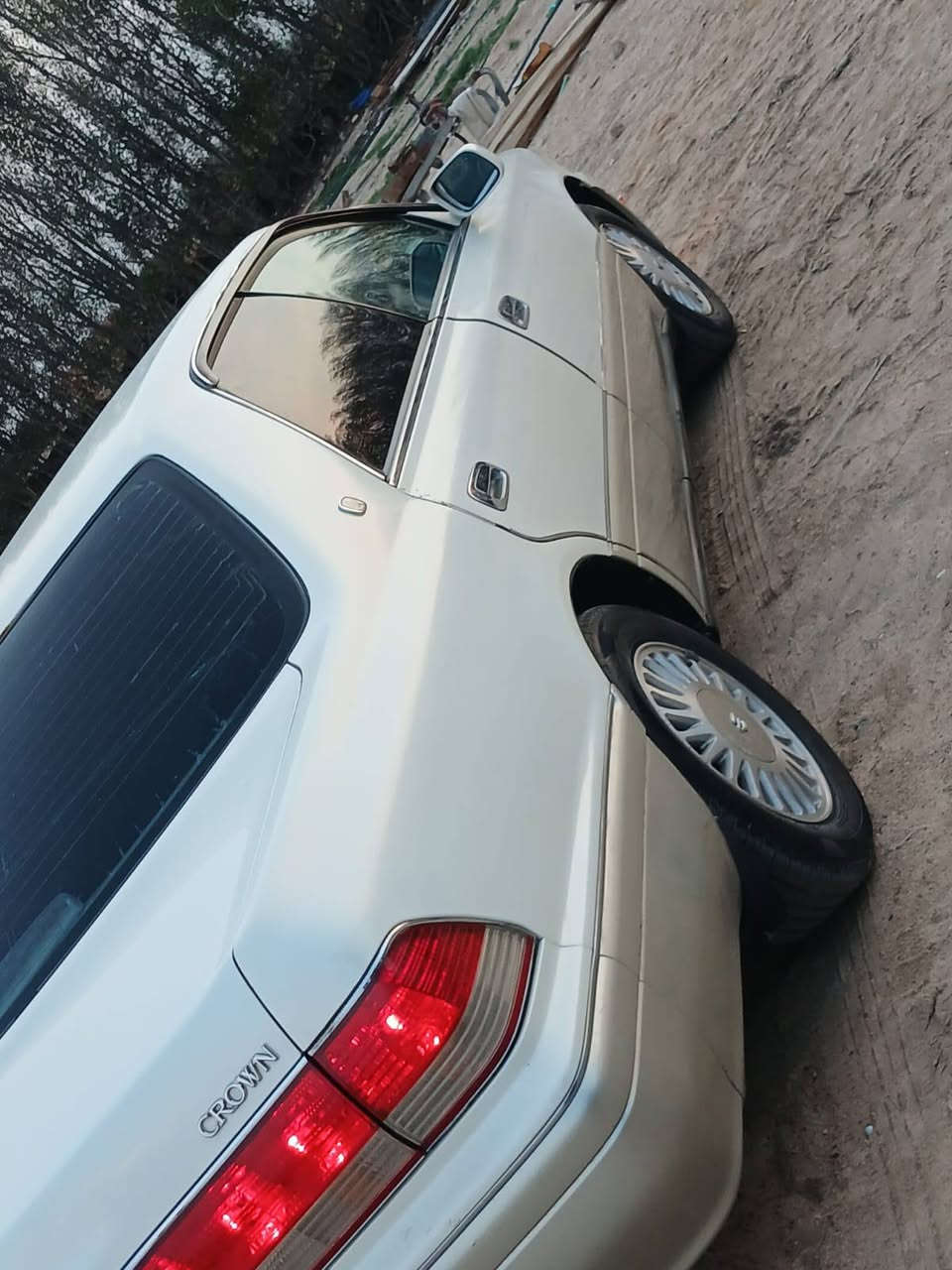 سياره مكفوله مكينه 3000فيفيتي وكير جديد سياره مكفوله تخم تاير  سعر 115وقابل للتفاوض للتصال ‏‪***********‬‏
