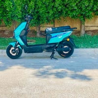 ام عيون • تمشي ٤٠كم • ٦ بطاريات