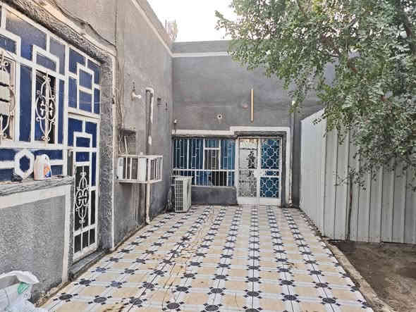 السلام عليكم مكتب عقارات الشمس  مقابيل المستشفى التركي !!!
                         بإدارة ((أحمد الگريطي))
                    
    ☎️*********** 
                        ☎️*********** 

🏠دار للإيجار مساحه 300م طابقين يحتوي على ثلاثة غرفه نوم وكليدور وصاله ومطبخ ومجمع صحيات داخليه وخارجيه وكراج وحديقة امام الدار حديقه واسعه ايضا عرض الشارع 15م 

⁦^⁠_⁠_⁠_⁠_⁠_⁠_⁠_⁠_⁠_⁠^⁩⁦(⁠◍⁠•⁠ᴗ⁠•⁠◍⁠)⁩⁦(⁠◍⁠•⁠ᴗ⁠•⁠◍⁠)⁩⁦^⁠_⁠_⁠_⁠_⁠_⁠_⁠_⁠_⁠_⁠^⁩

🌎 الموقع نادر الثانية 

⁦^⁠_⁠_⁠_⁠_⁠_⁠_⁠_⁠_⁠_⁠^⁩⁦(⁠◍⁠•⁠ᴗ⁠•⁠◍⁠)⁩⁦(⁠◍⁠•⁠ᴗ⁠•⁠◍⁠)⁩⁦^⁠_⁠_⁠_⁠_⁠_⁠_⁠_⁠_⁠_⁠^⁩

💸💰 قيمة الإيجار 600
