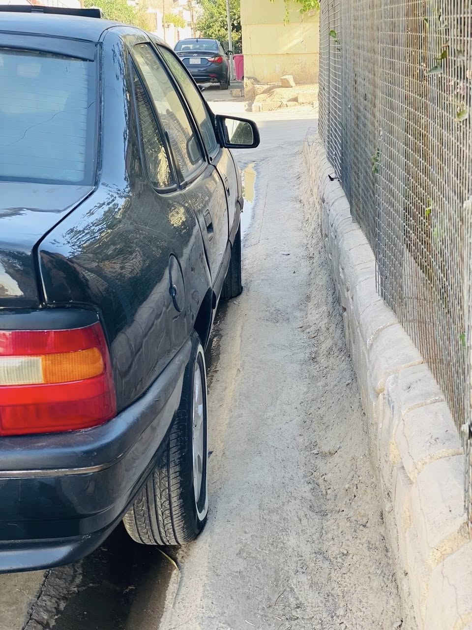 السلام عليكم
 للبيع اوبل موديل 1990 
محرك 16قايش عريض 
السيارة بدون ضرر تصفيه ومصبوغ عام 
مكان السيارة كركوك
شرط تحويل
السعر:34وبي مجال لشراي
ر.م: ***********
